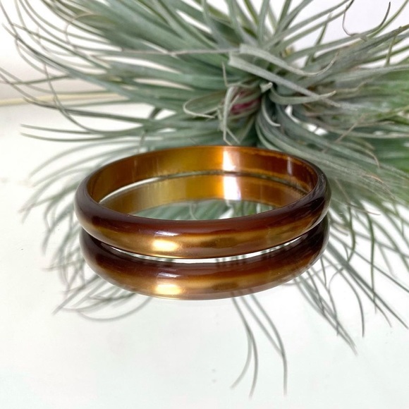 Pair Of Vintage Boho Neutral Bangle Bracelets - Picture 5 of 5